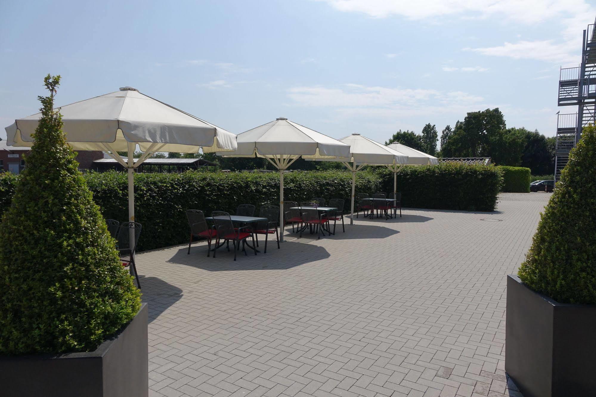 Hotel Till-Moyland Garni Εξωτερικό φωτογραφία